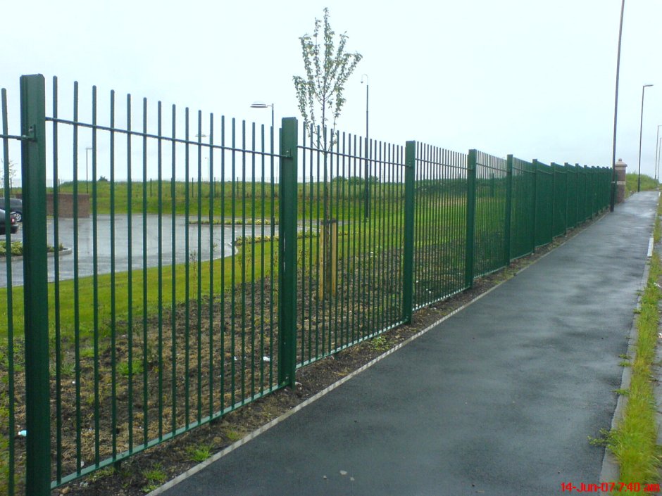 Решетка для забора школы