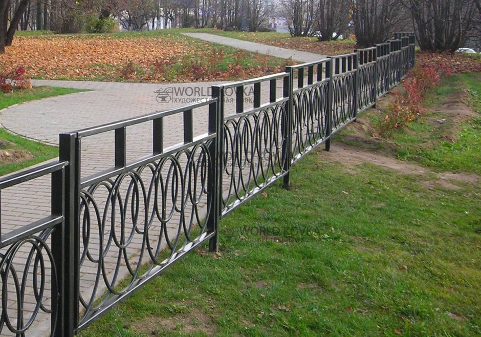 Уличные ограждения