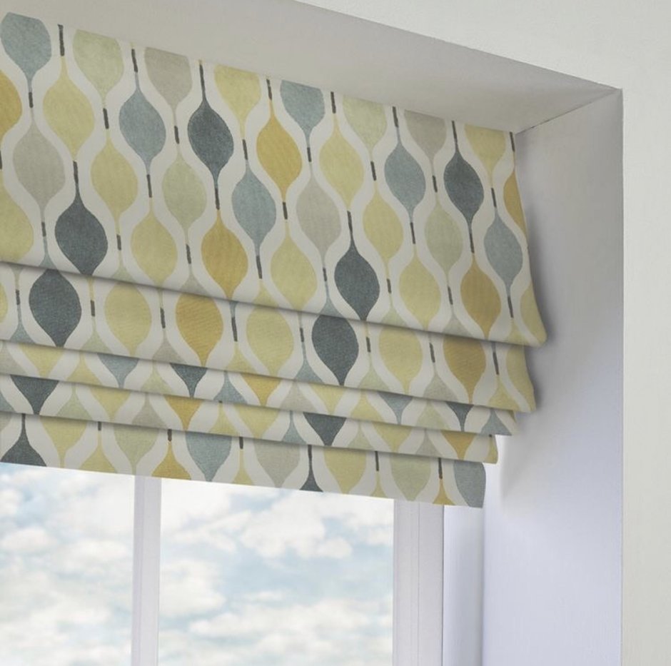 Римские шторы с геометрическим рисунком