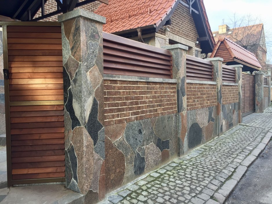 Отделка забора