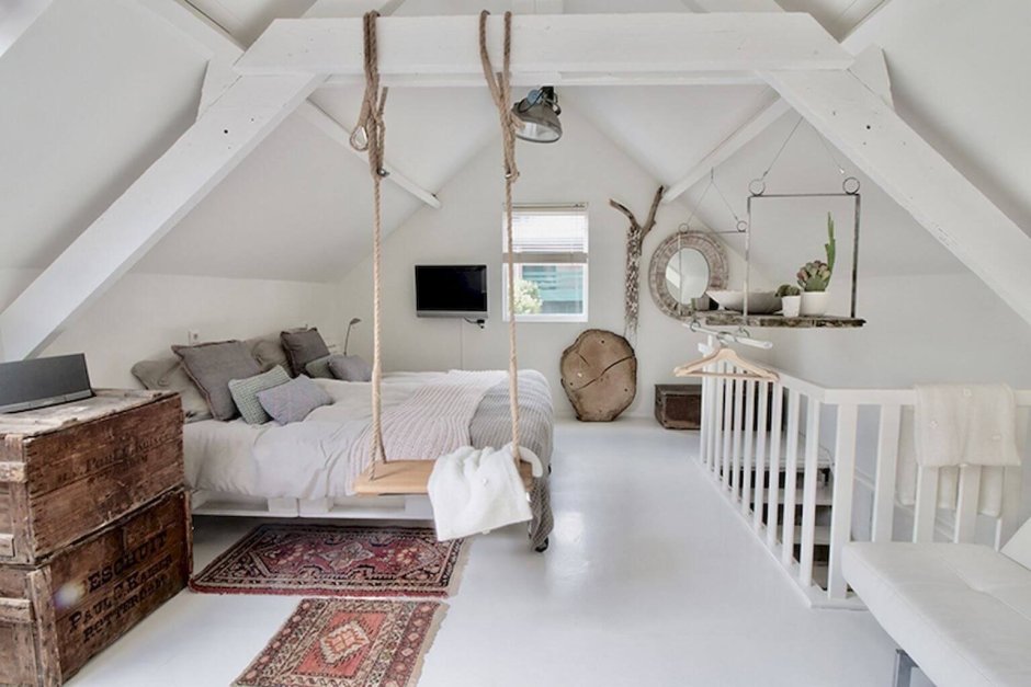 Комната на чердаке