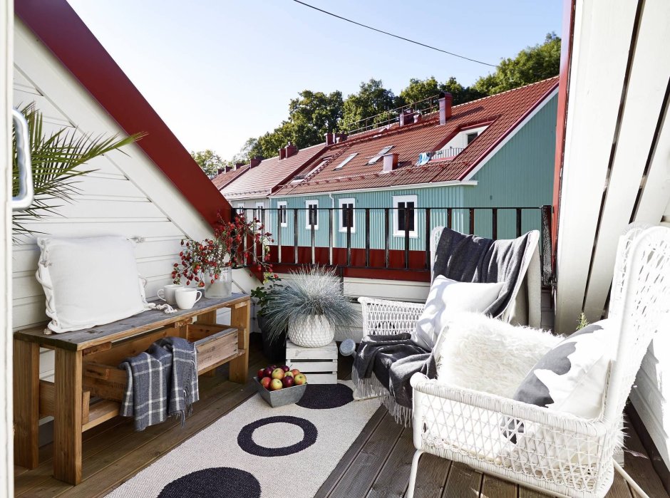 Уютная веранда на крыше