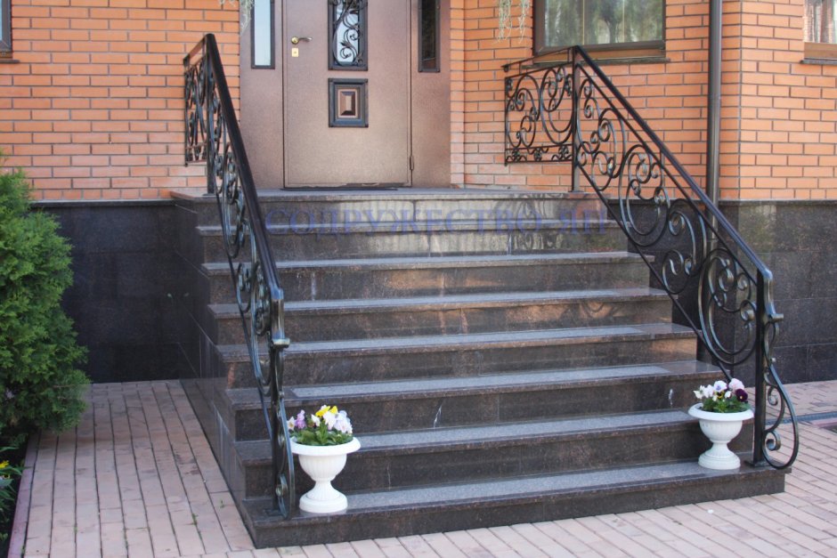 Входная лестница
