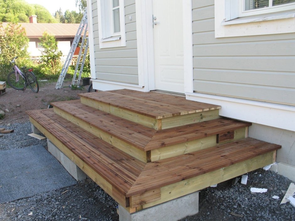 Крыльцо из лиственницы