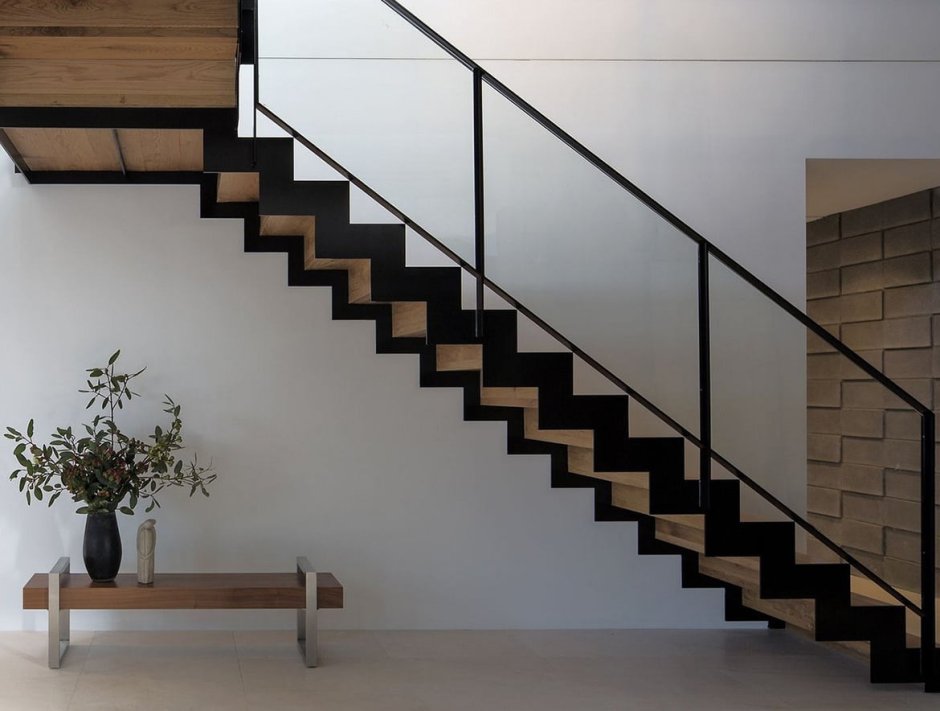 Одномаршевая лестница лофт