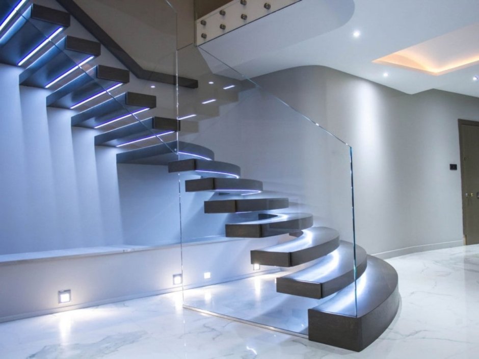 Подсветка винтовой лестницы