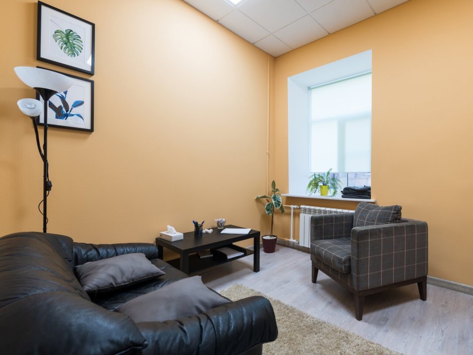 Стены в кабинете психолога