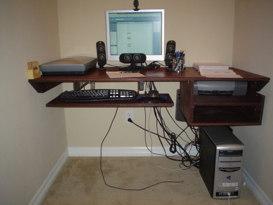 Стол письменный под компьютер самодельный