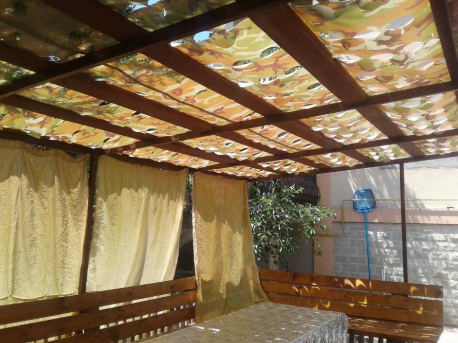 Потолок в беседке