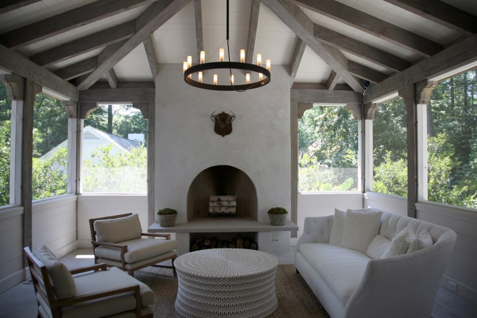 Люстры на террасу и веранду