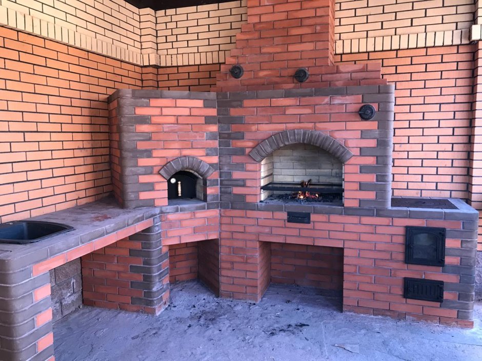 Мангал с русской печкой из кирпича