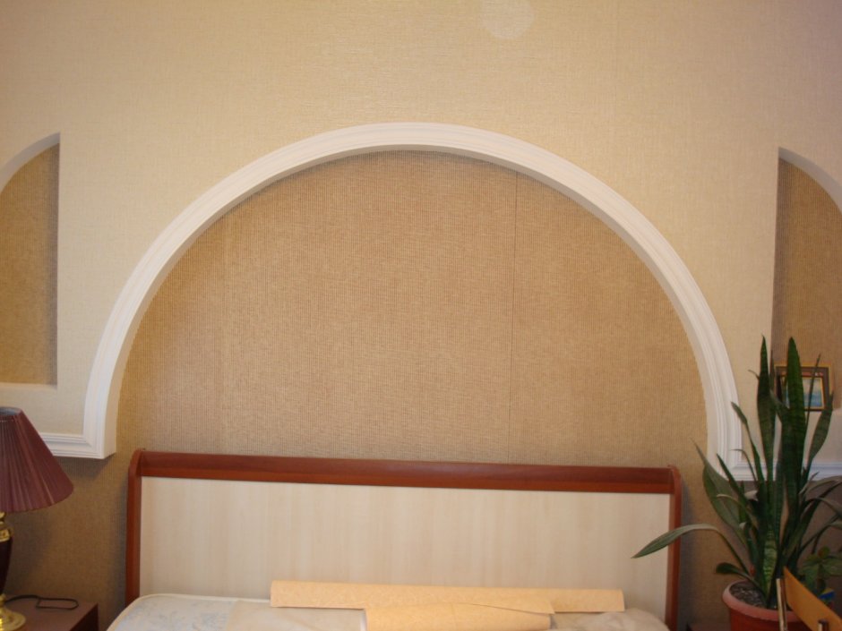Арка на стене из гипсокартона