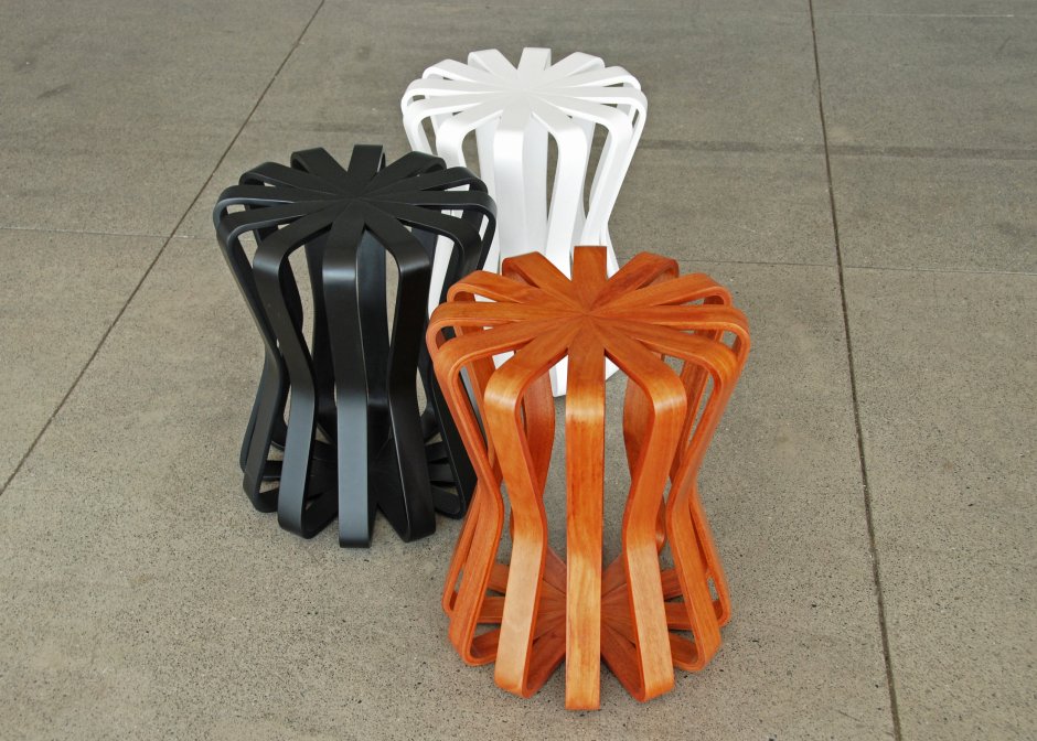 Табурет дизайнерский пластик