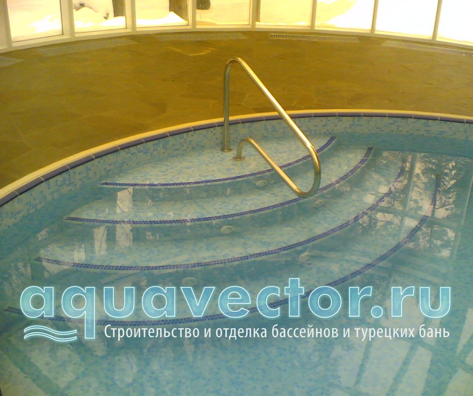 Бассейн круглый скиммерный