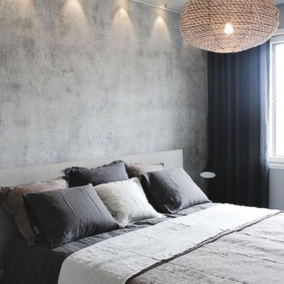 Серая декоративная штукатурка в интерьере