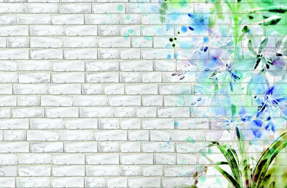 Кирпичная стена с цветами