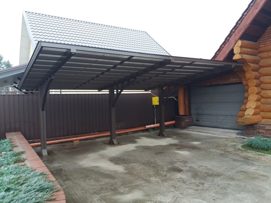 Консольный навес для автомобиля