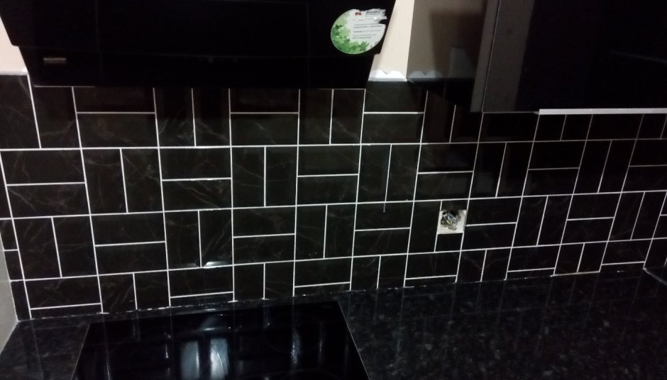 Укладка плитки кабанчик на фартук