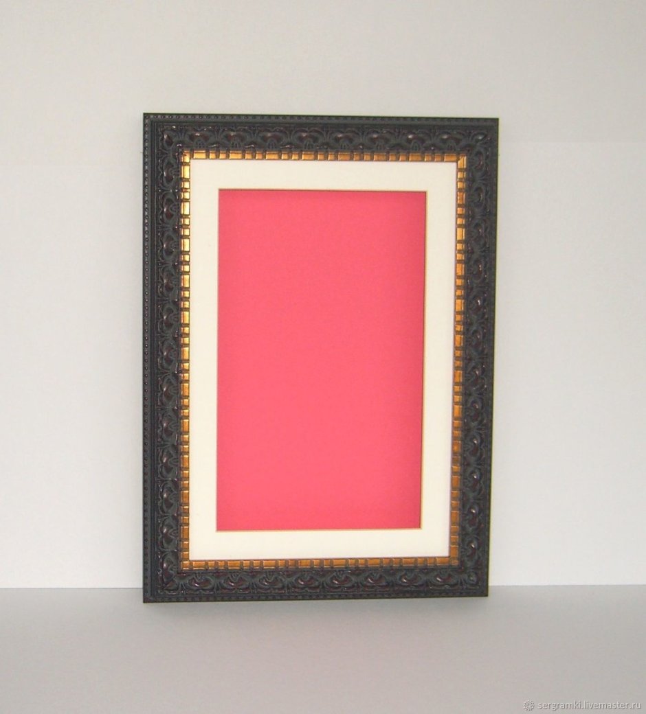Глубокая рамка со стеклом