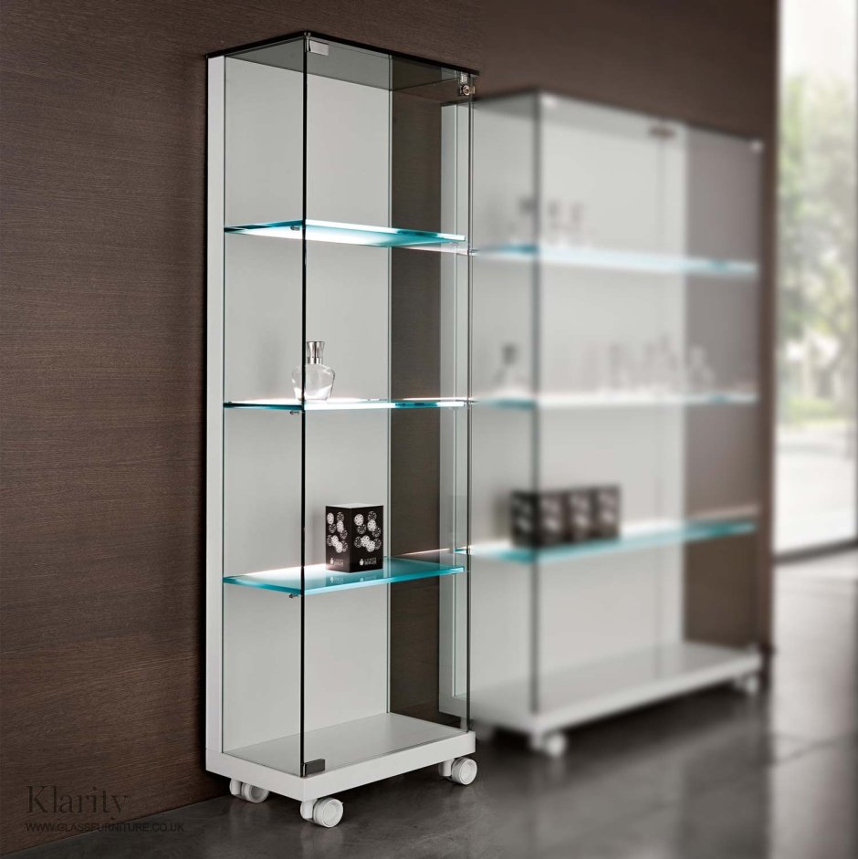 Стеклянные витрины