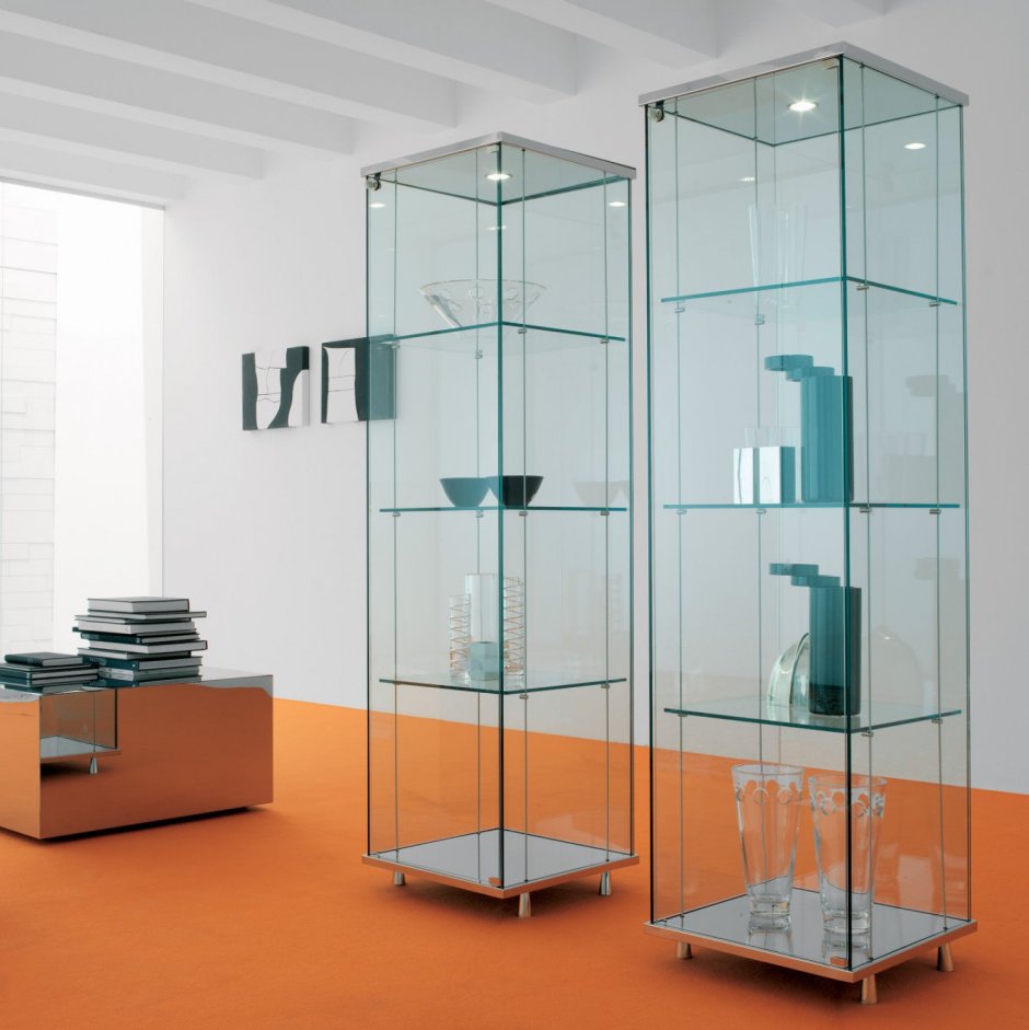 Стеклянные витрины
