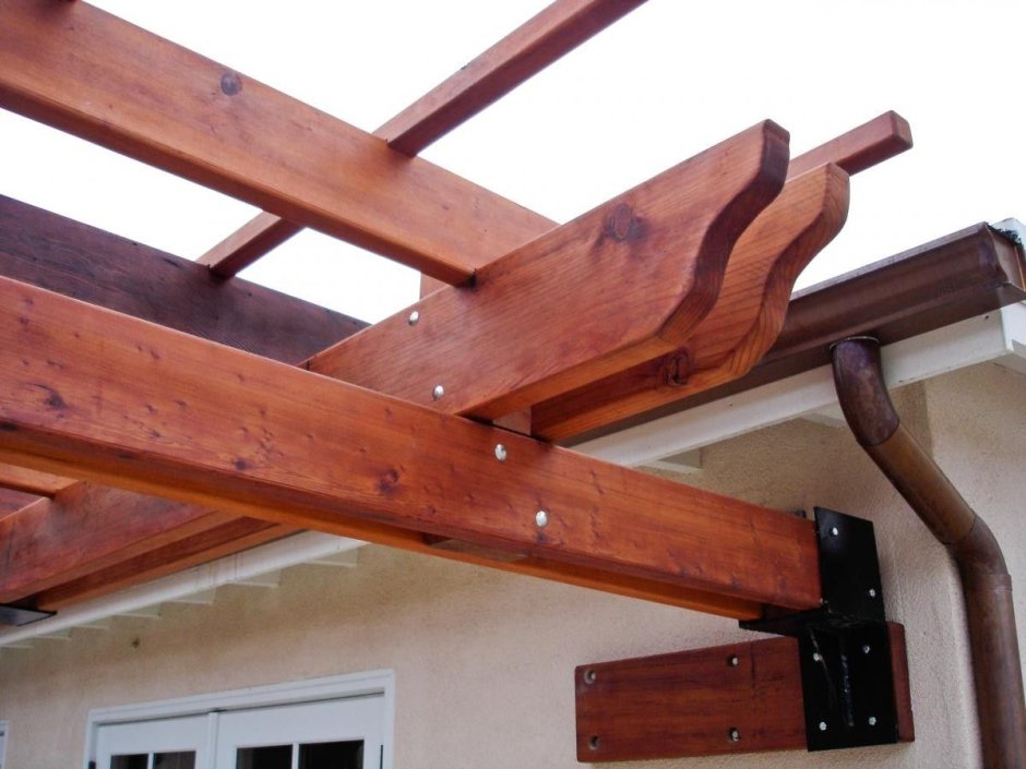 Скрепление деревянных балок