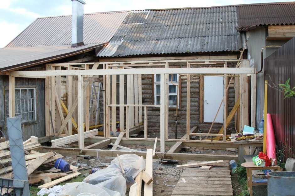 Каркасный пристрой к старому дому