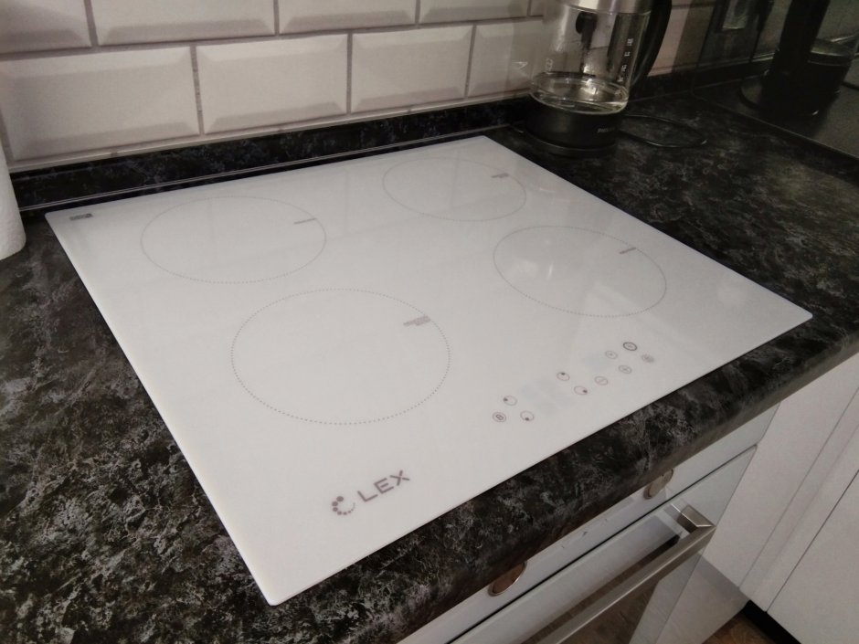 Индукционная варочная панель Lex Bib 640