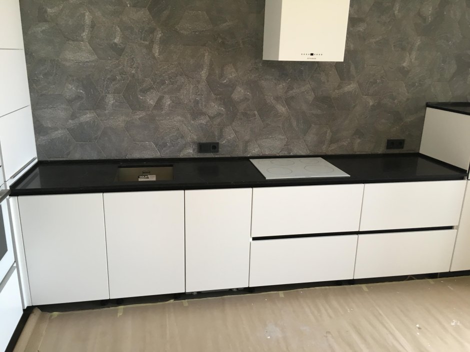 Gt 8627 Rhodesia Black