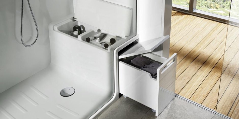 Ванна комната с душевой кабиной