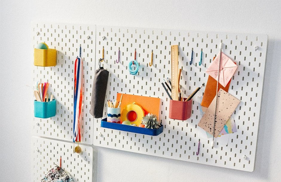 Вязаный органайзер на стену