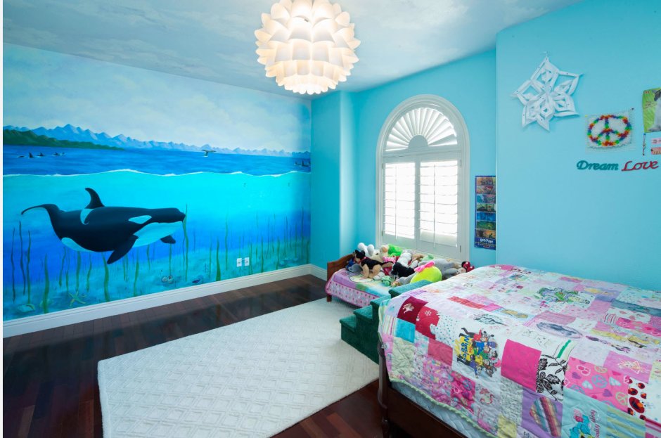 Роспись на стене в интерьере на морскую тематику