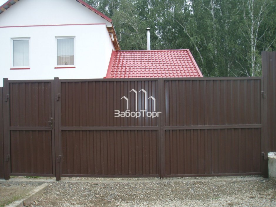 Ворота из профнастила с10