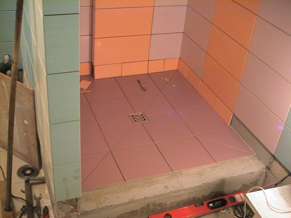 Стяжка для душевого поддона