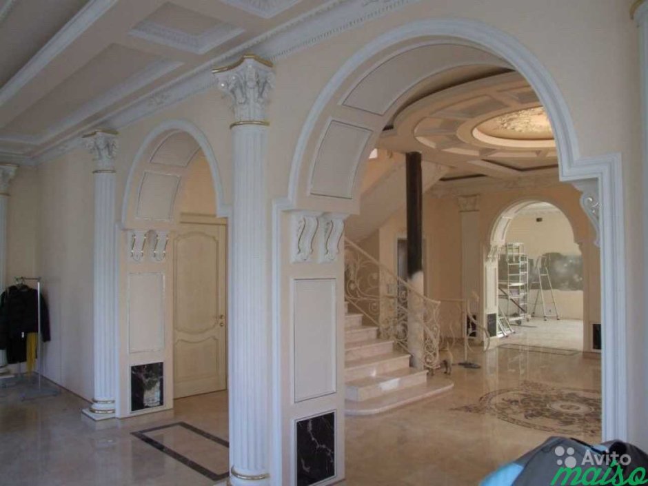 Колонны из гипса