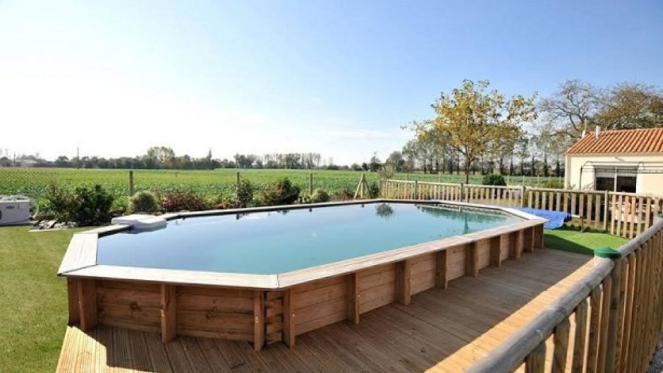 Бассейн из паллетов