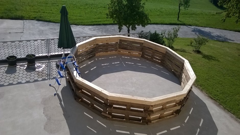 Самодельный бассейн