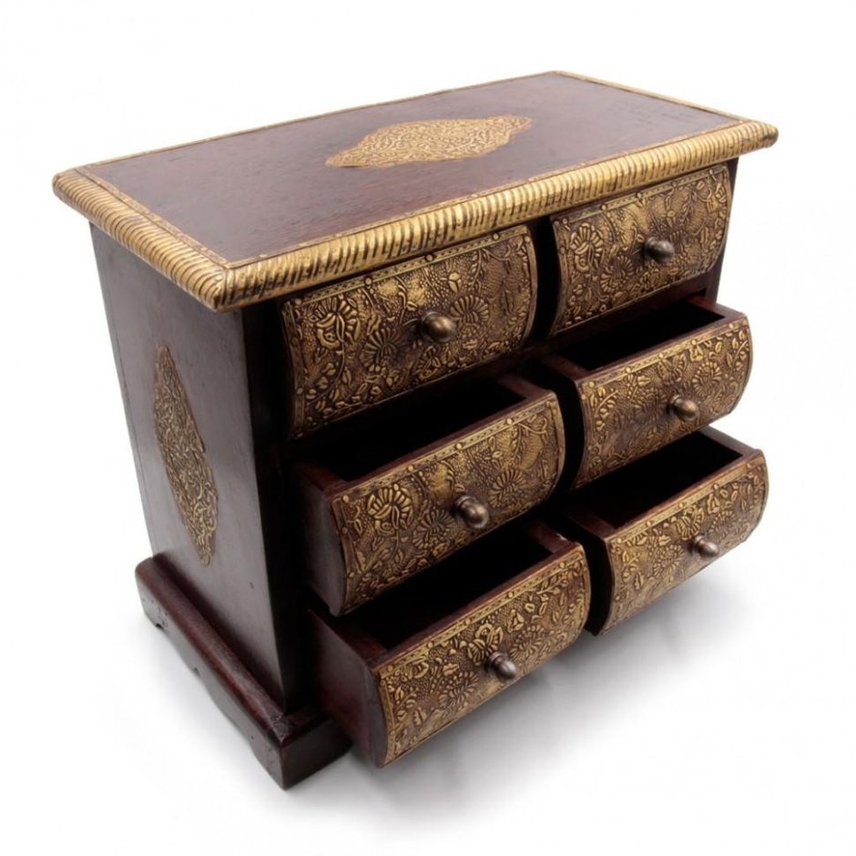 Настольный комодик