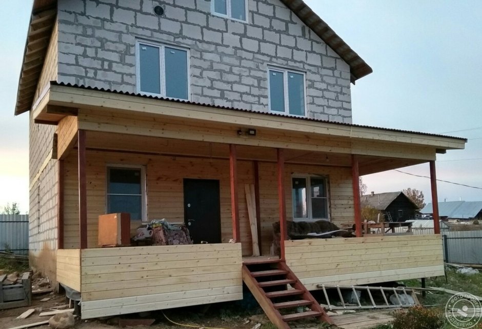 Веранда к дому из блоков