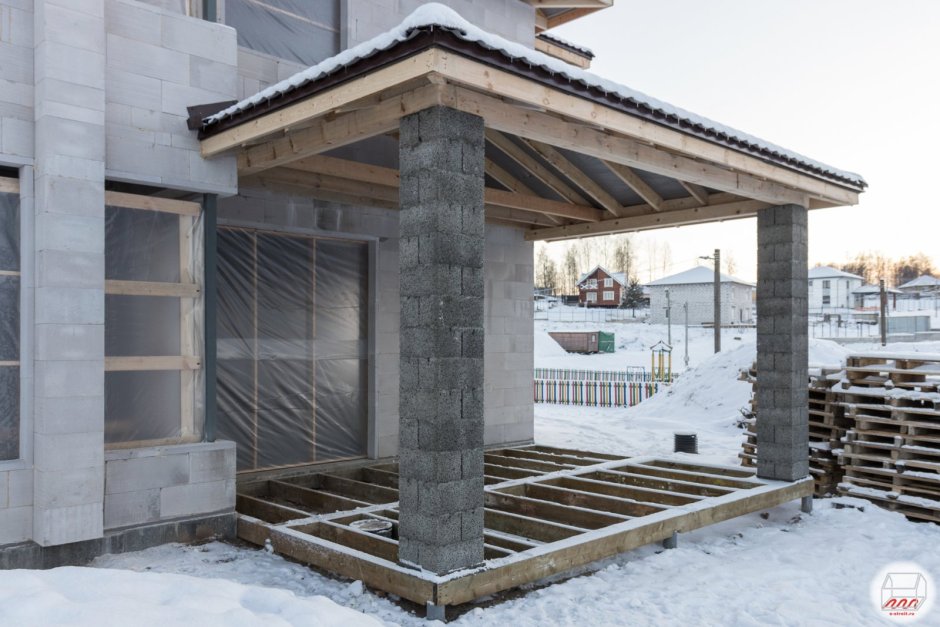 Столбы из блоков для террасы