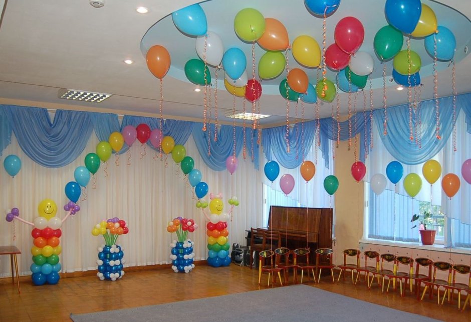 Украшение зала в детском саду