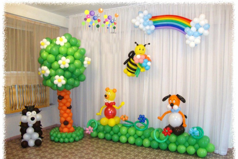 Украшение детского сада на выпускной воздушными шарами
