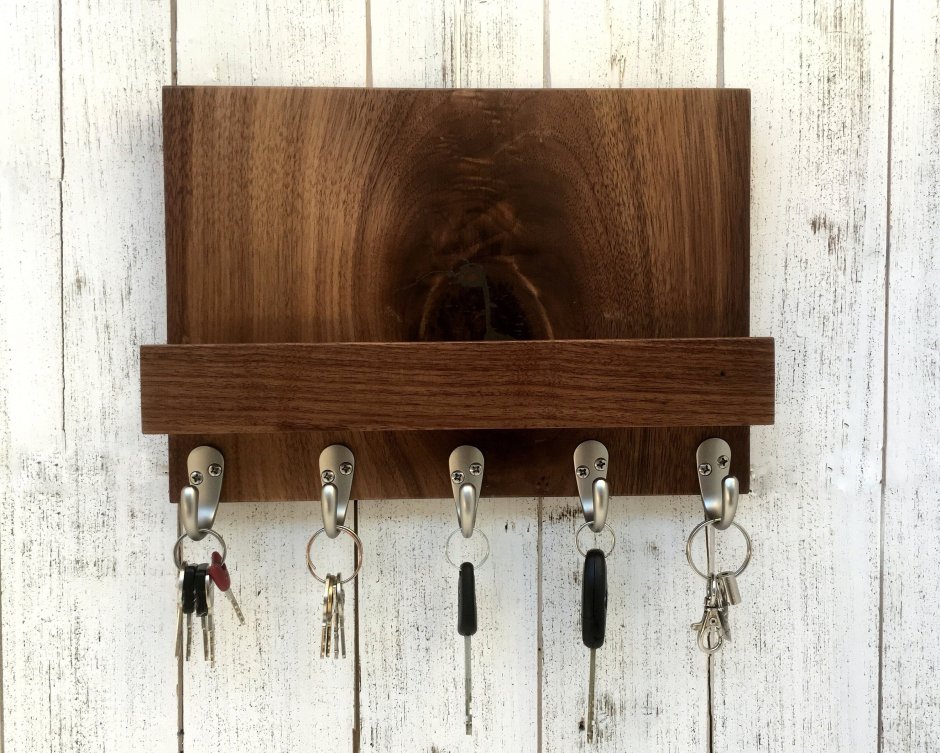 Вешалки для ключей в прихожую