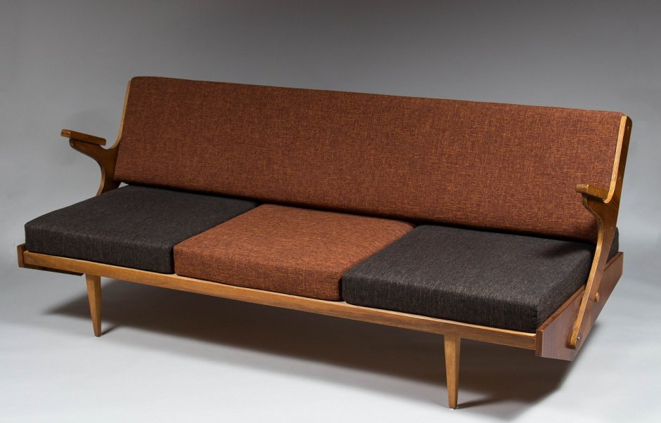 Диван ретро раскладной