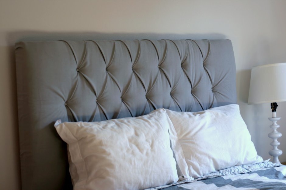 Мягкая каретная спинка кровати своими руками