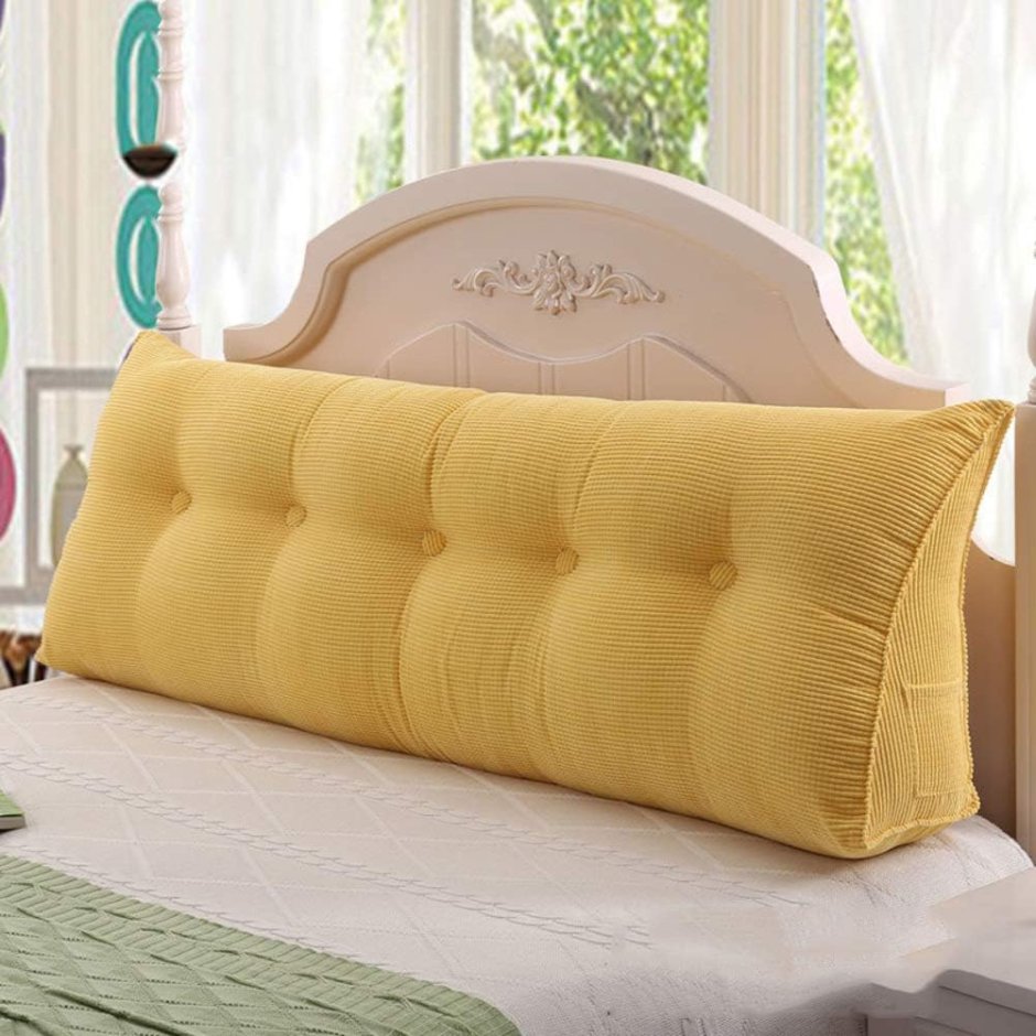 Подушка на спинку кровати