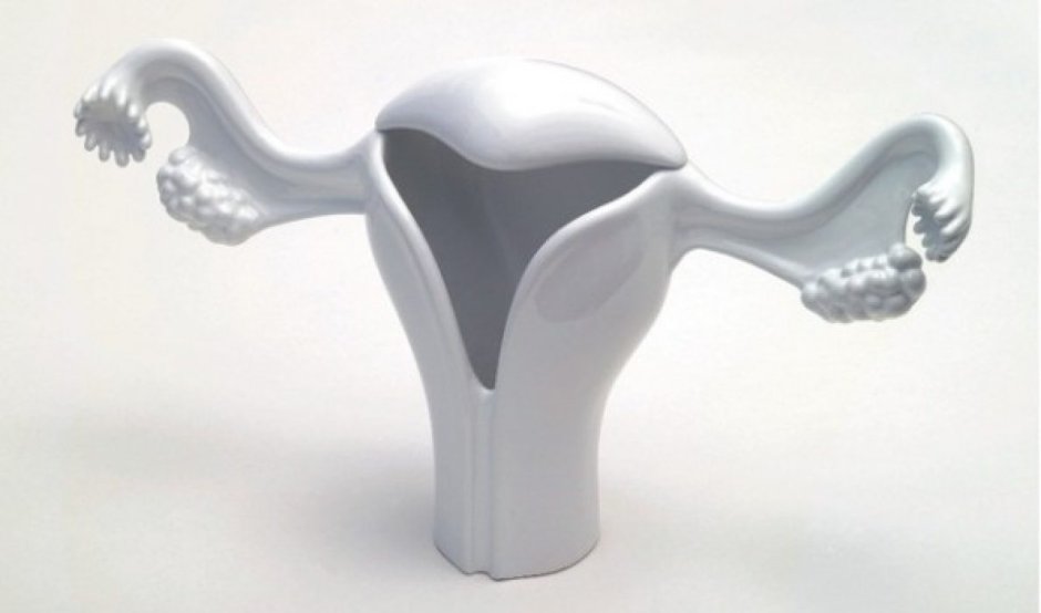 Ваза в виде тела женщины