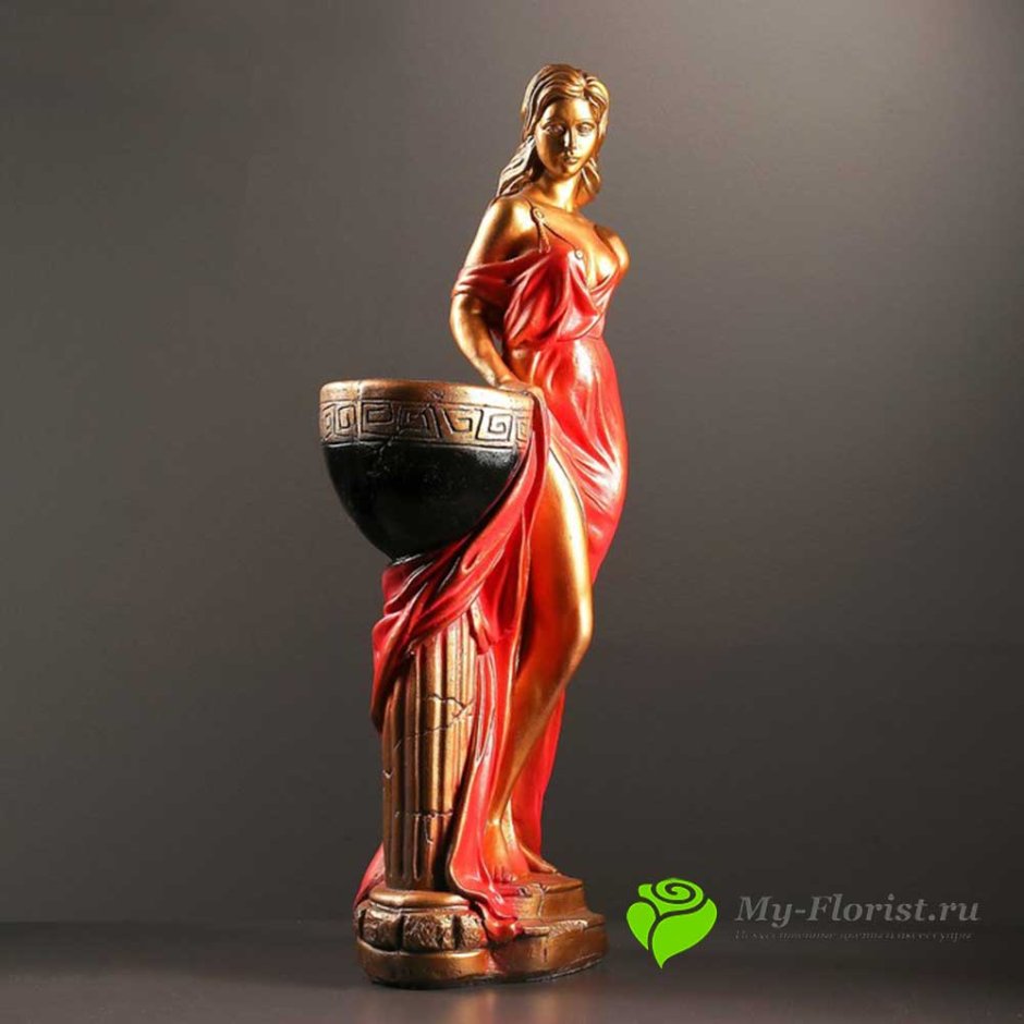 Статуэтка женщина с кувшином