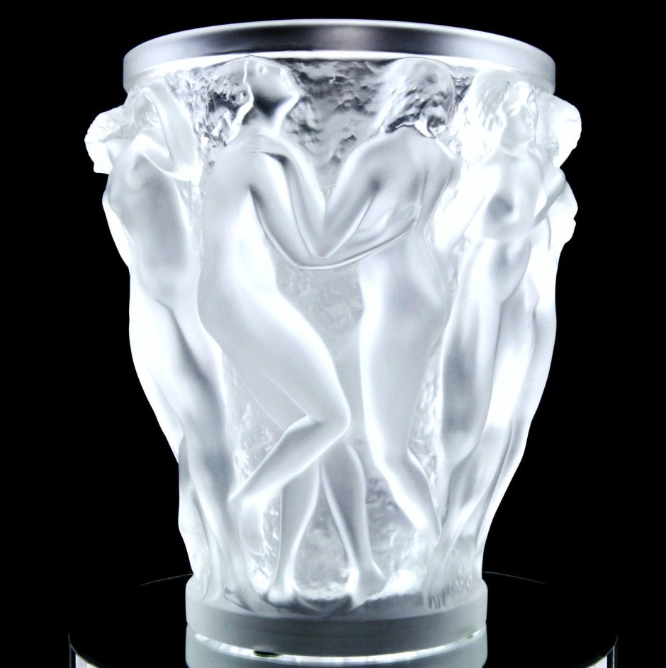 Вазы вакханки Лалик