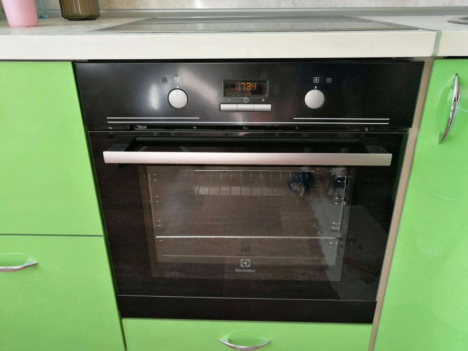 Духовой шкаф Электролюкс ezb52410ak